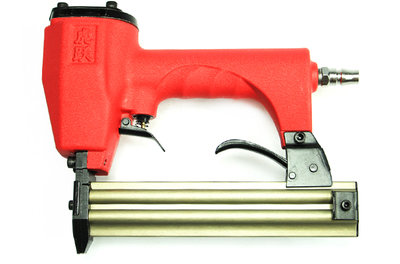 恒匠峰虎跃直钉枪F30 高效精准的木工气动工具