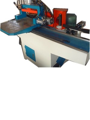 木工机械梳齿机与接木机设备在建筑机械中的应用